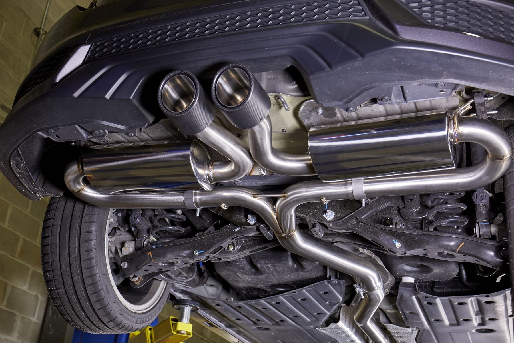 Exhaust System with Single Exhaust Tips on Honda Civic Si - Photo by CARiD
