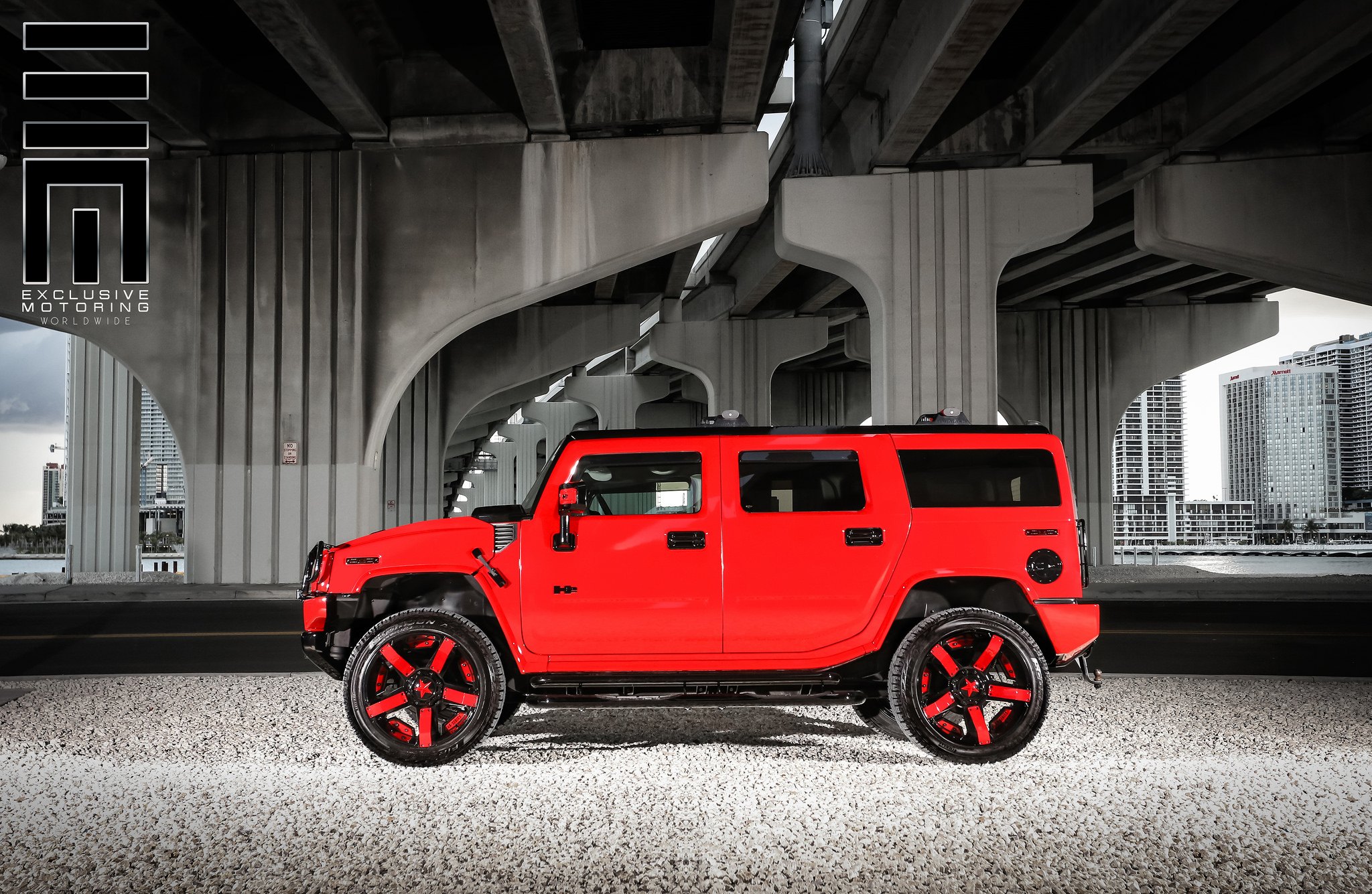 Red Hummer H2 on Off-road Wheels - Photo by Exclusive Motoring