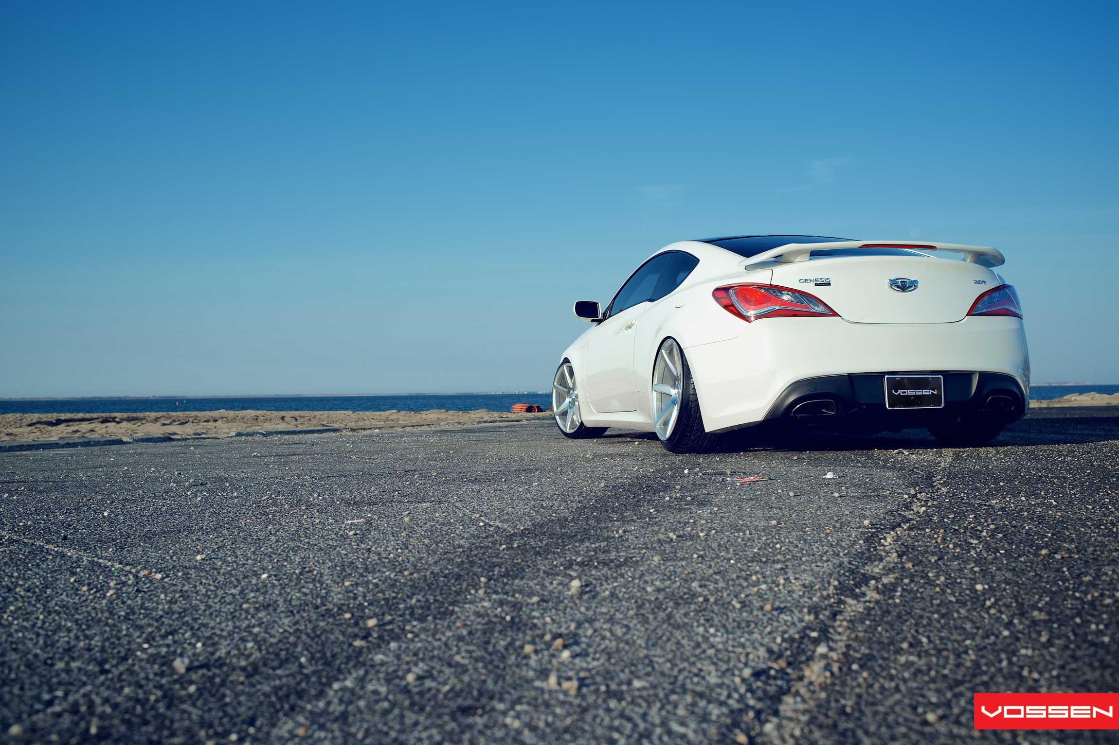 Aftermarket Rear Spoiler on Hyundai Genesis Coupe - Photo by Vossen
