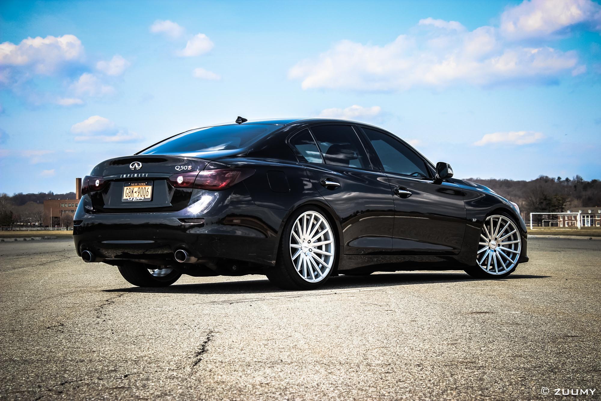 Aftermarket LED Taillights on Gloss Black Infiniti Q50 S - Photo by Vossen