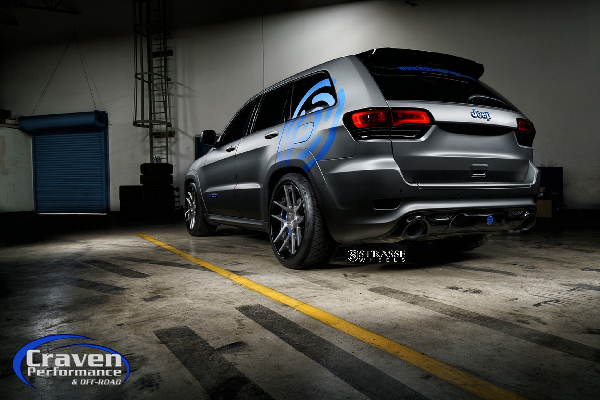 Roofline Spoiler on Gray Matte Jeep Grand Cherokee - Photo by Strasse Forged