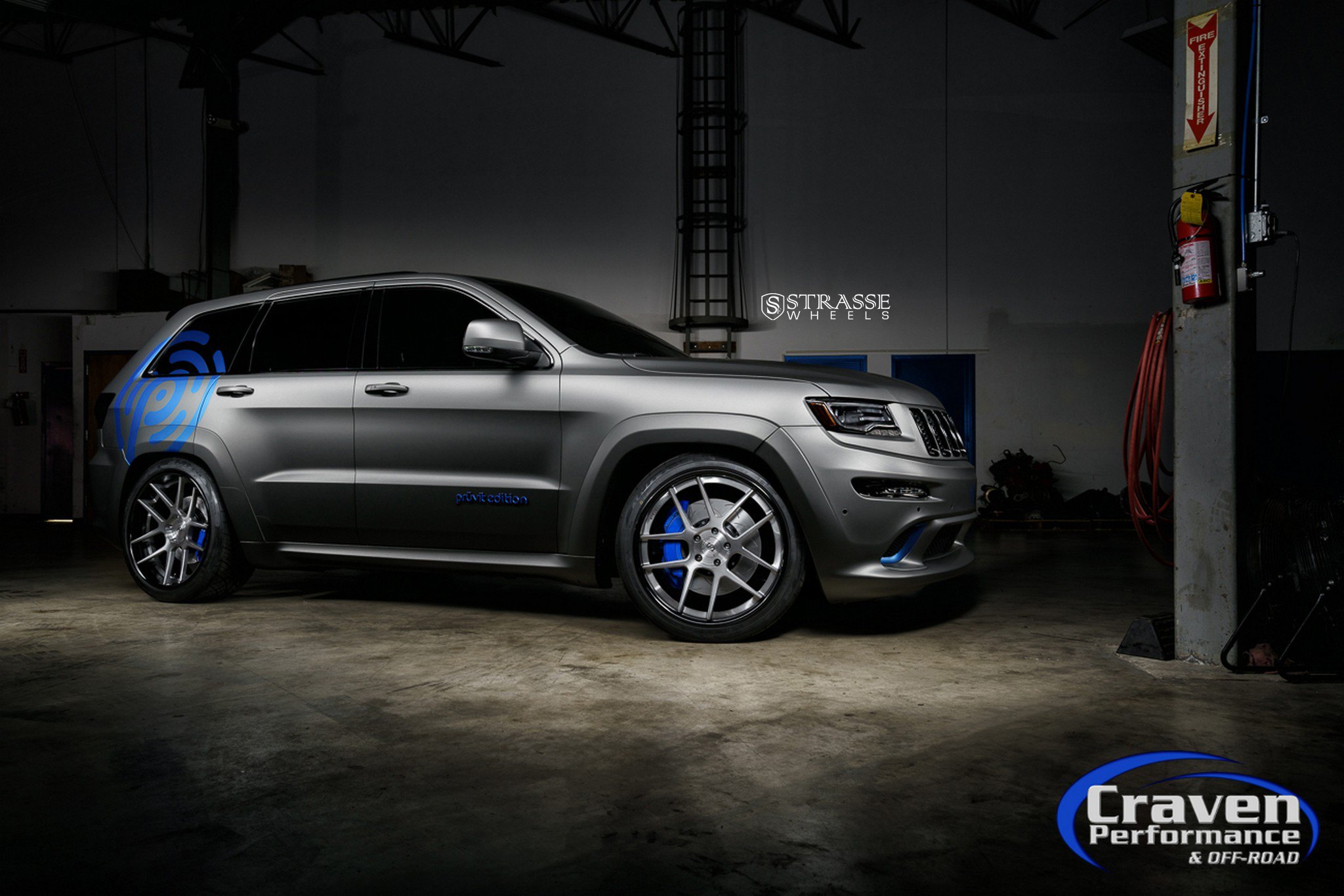 Strasse Wheels on Gray Matte Jeep Grand Cherokee - Photo by Strasse Forged