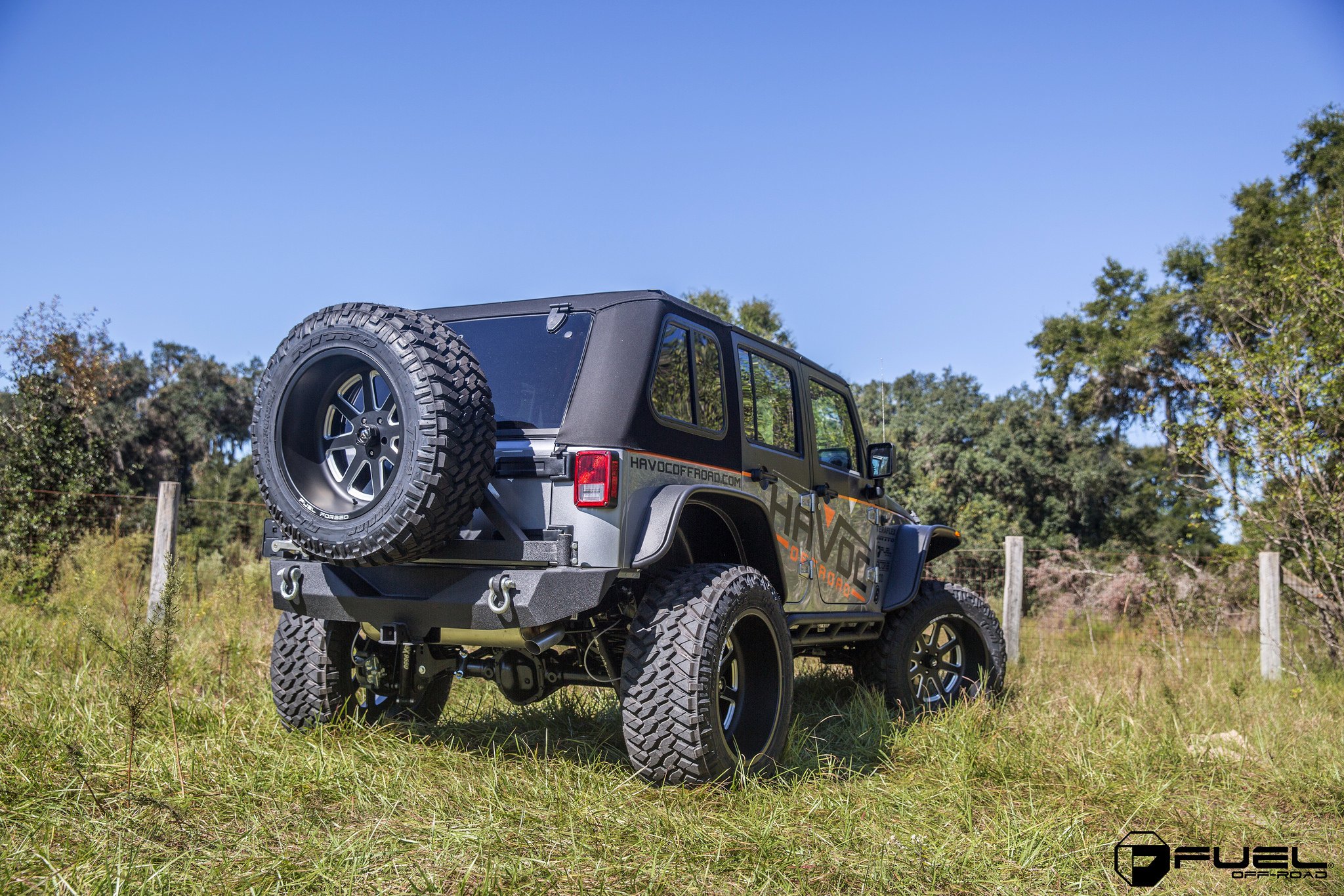 Gray Jeep Wrangler with Aftermarket Rear Bumper - Photo by Fuel Offroad