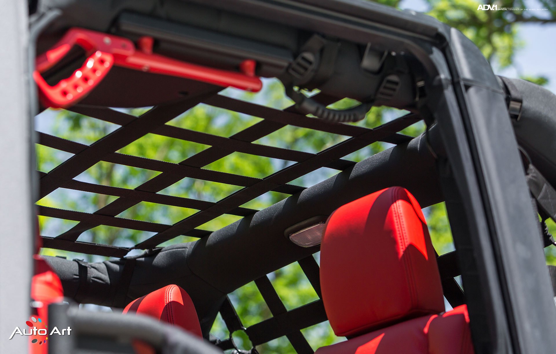 Aftermarket Roof on Gray Jeep Wrangler - Photo by ADV.1