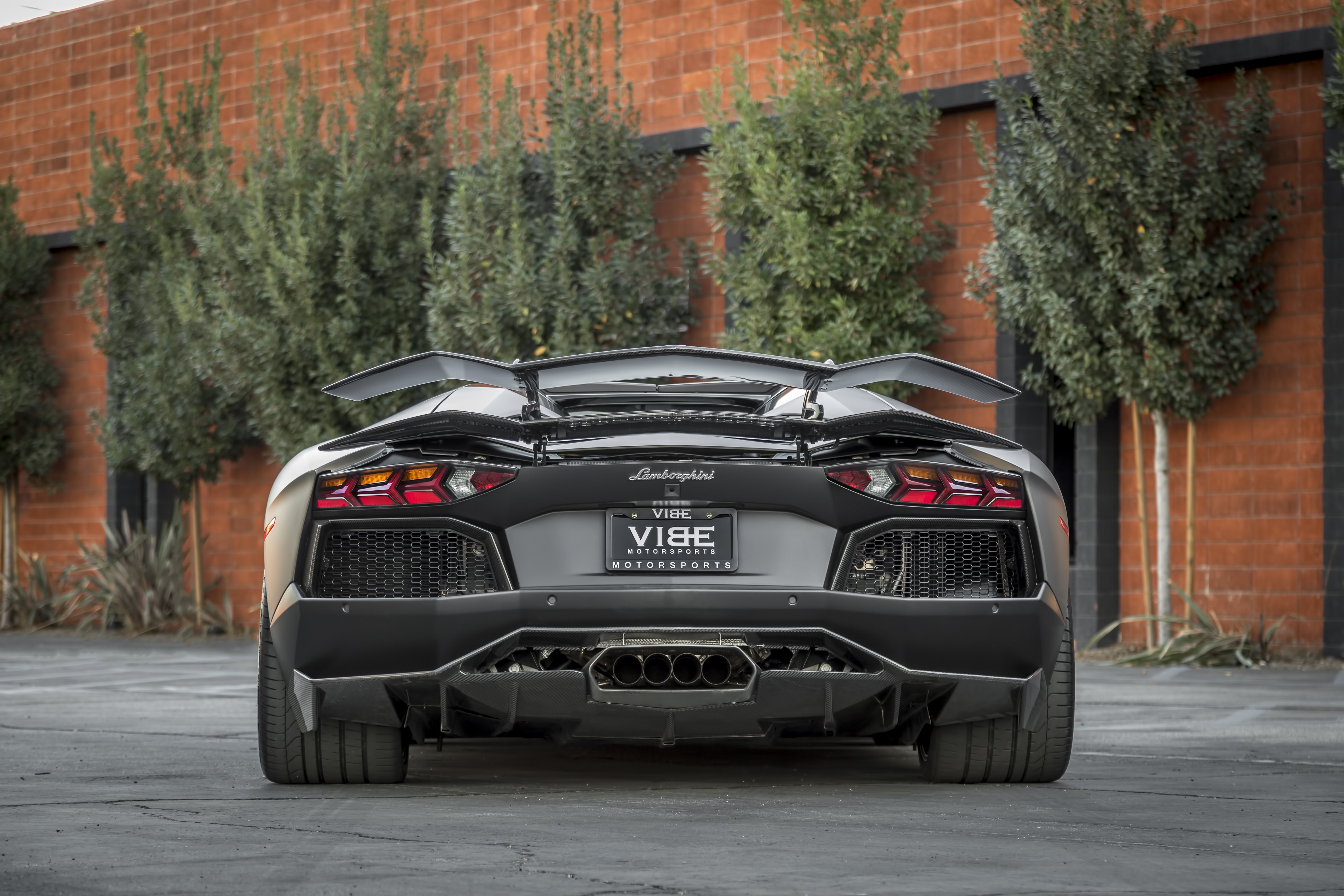Carbon Fiber Rear Diffuser on Gray Lamborghini Aventador - Photo by Vorstiner
