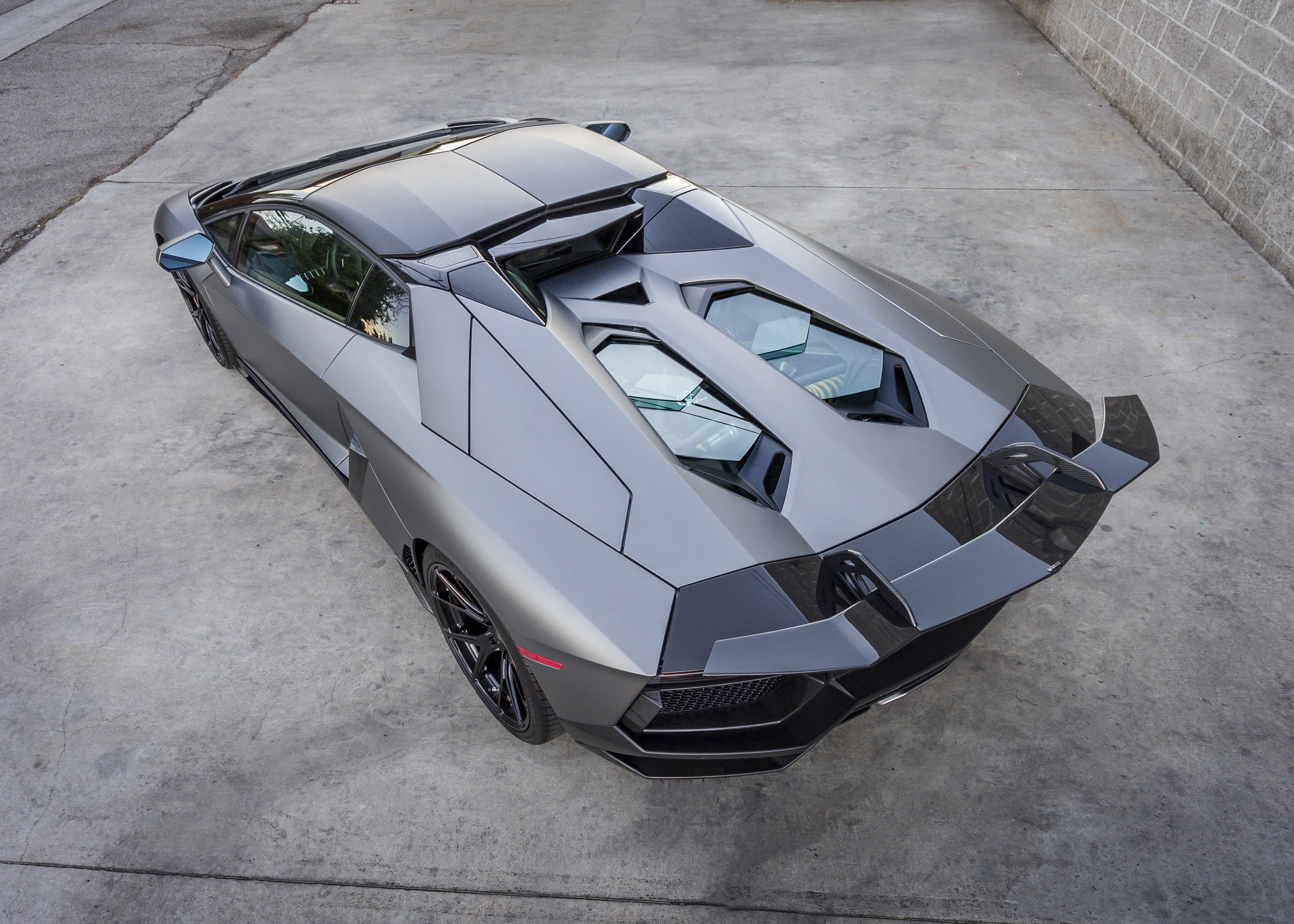 Custom Gray Lamborghini Aventador Window Louvers - Photo by Vorstiner