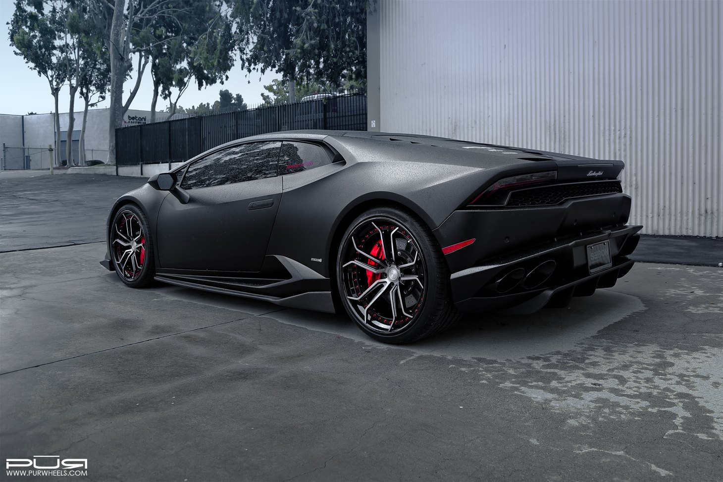 Moreel onderwijs louter druiven Black Matte Monster: Lamborghini Huracan Gets Updated — CARiD.com Gallery