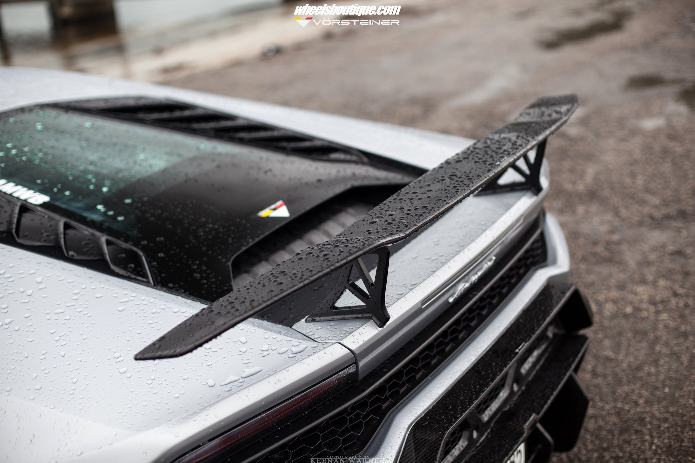 Custom Gray Lamborghini Huracan Window Louvers - Photo by Vorstiner