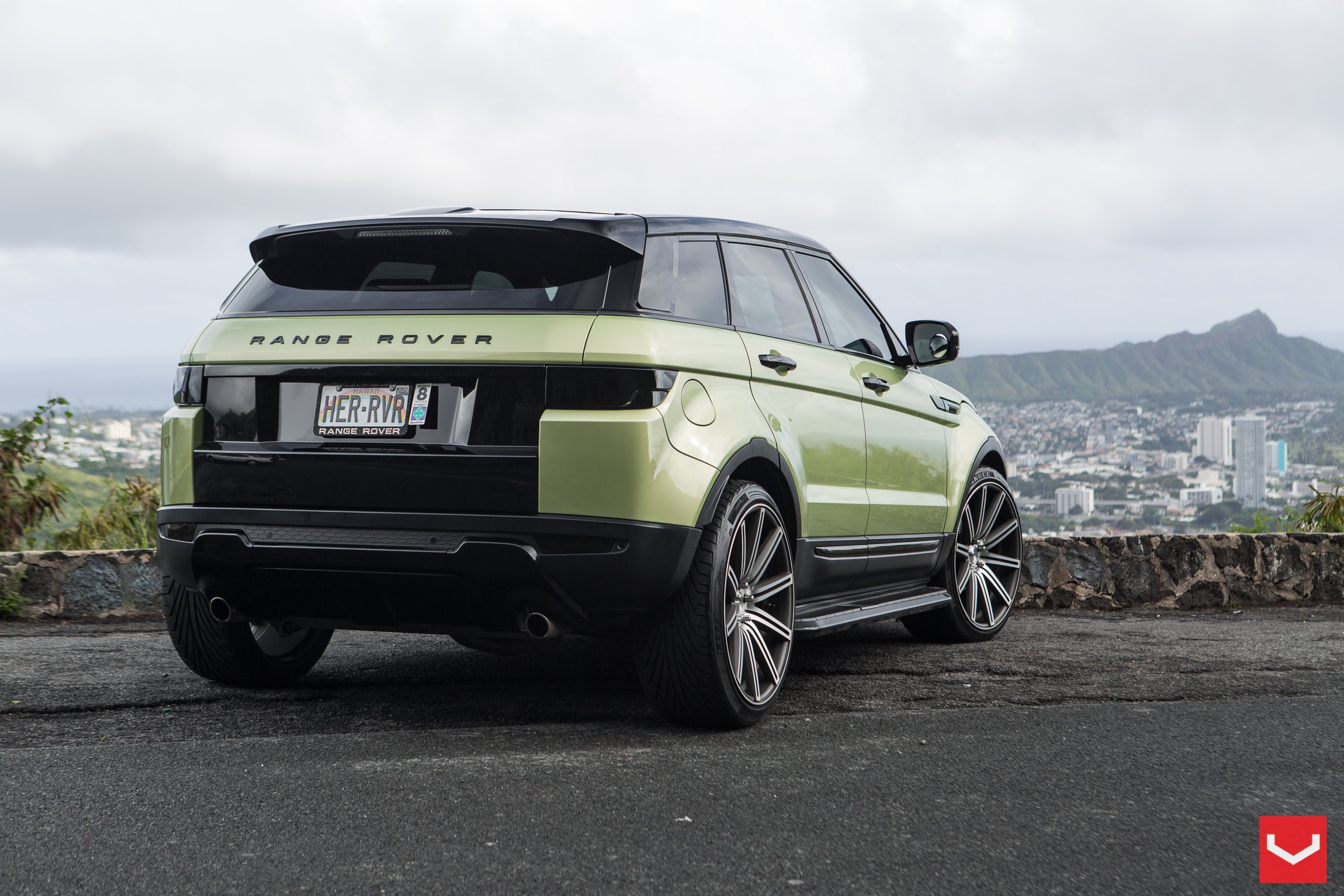 Roofline Spoiler with Light on Green Land Rover Evoque - Photo by Vossen