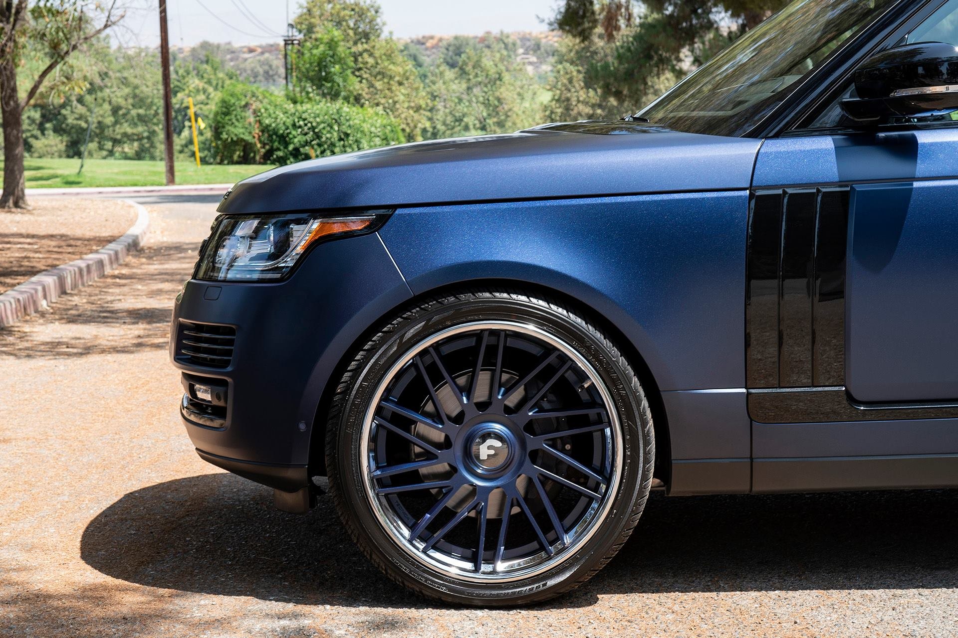 Forgiato Rims on Blue Range Rover - Photo by Forgiato