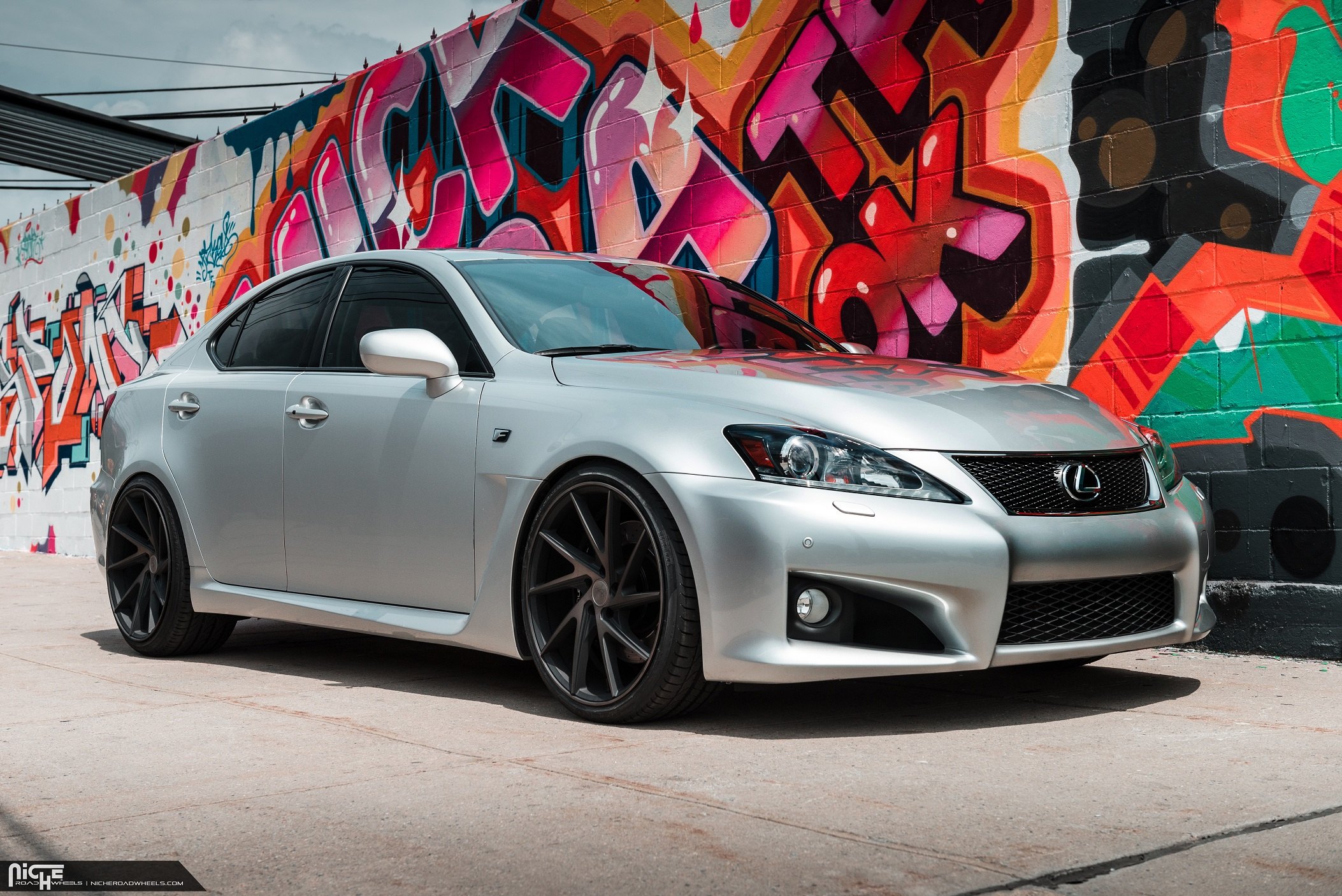 Silver Lexus IS with Chrome Mesh Grille - Photo by Niche
