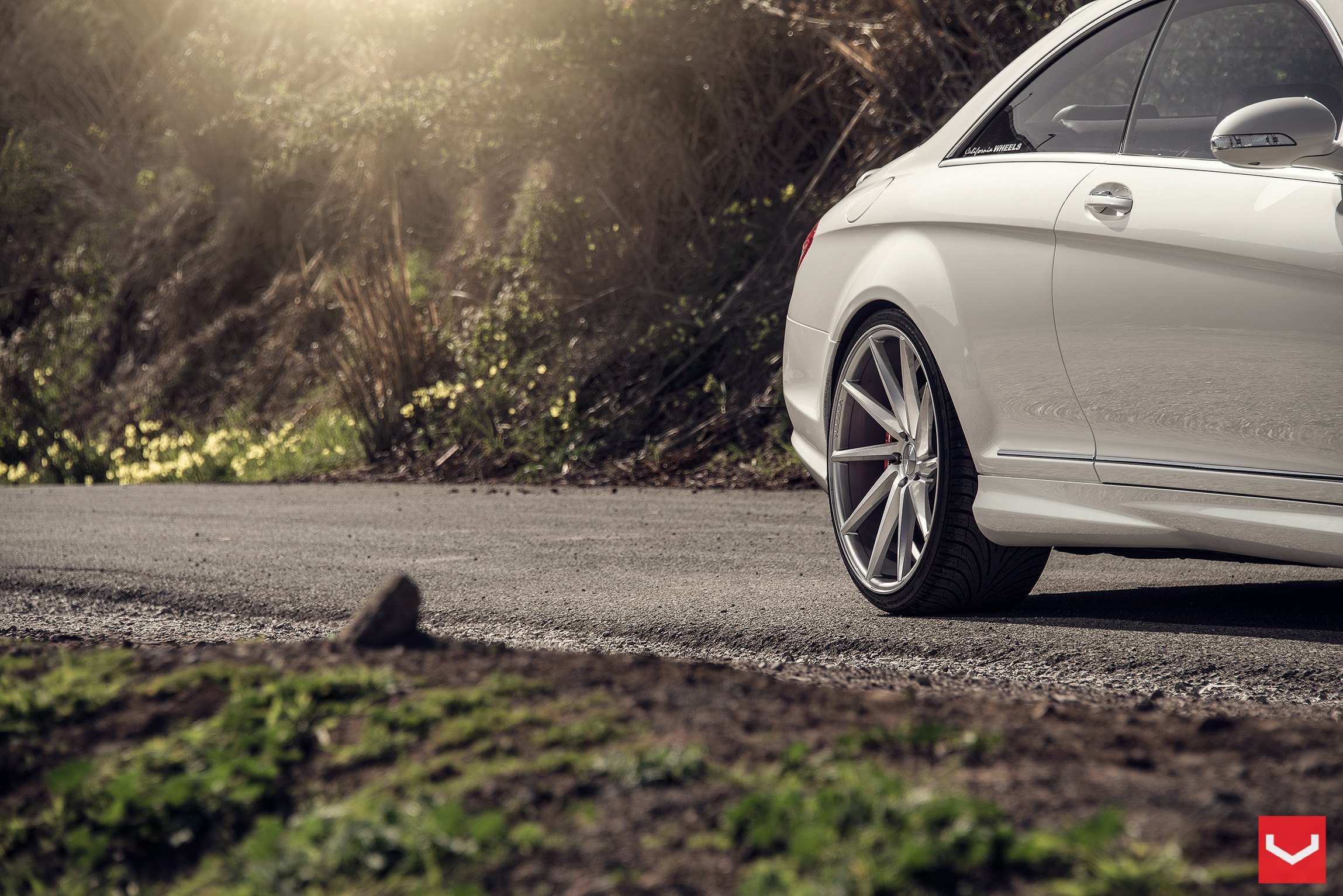 Aftermarket Side Skirts on White Mercedes CL Class - Photo by Vossen