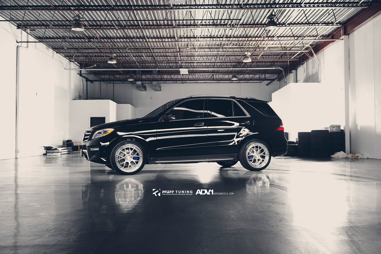 Modular Forged Rims on Mercedes M-Class - Photo by ADV.1
