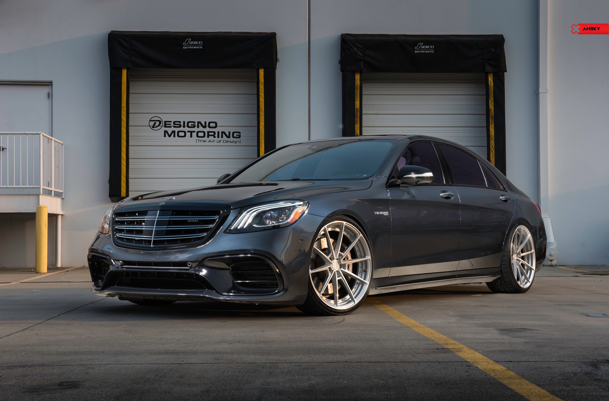 Custom Billet Grille on Black Mercedes S Class - Photo by Anrky Wheels