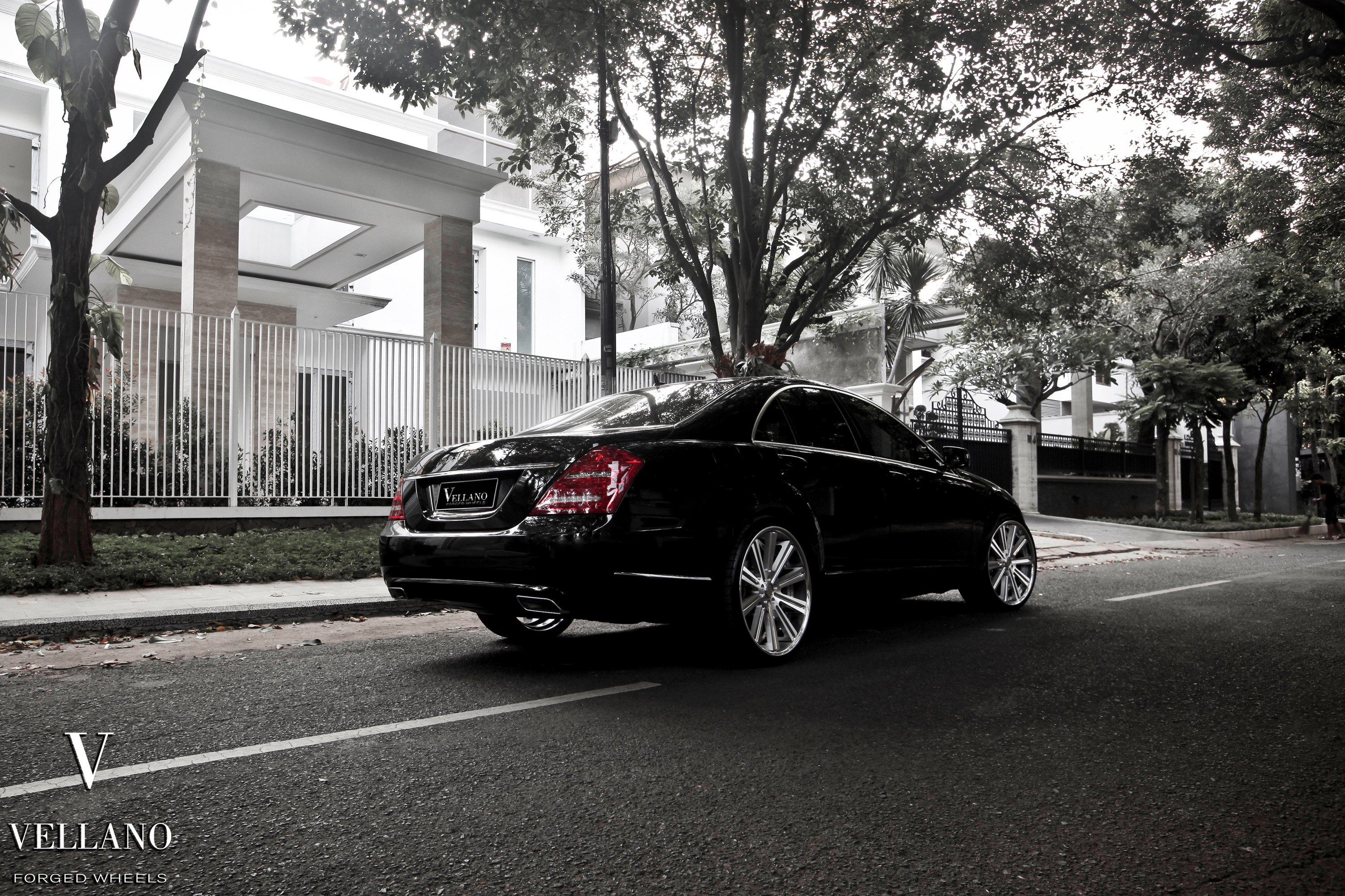 Custom Black Mercedes S-Class Rear Diffuser - Photo by Vellano