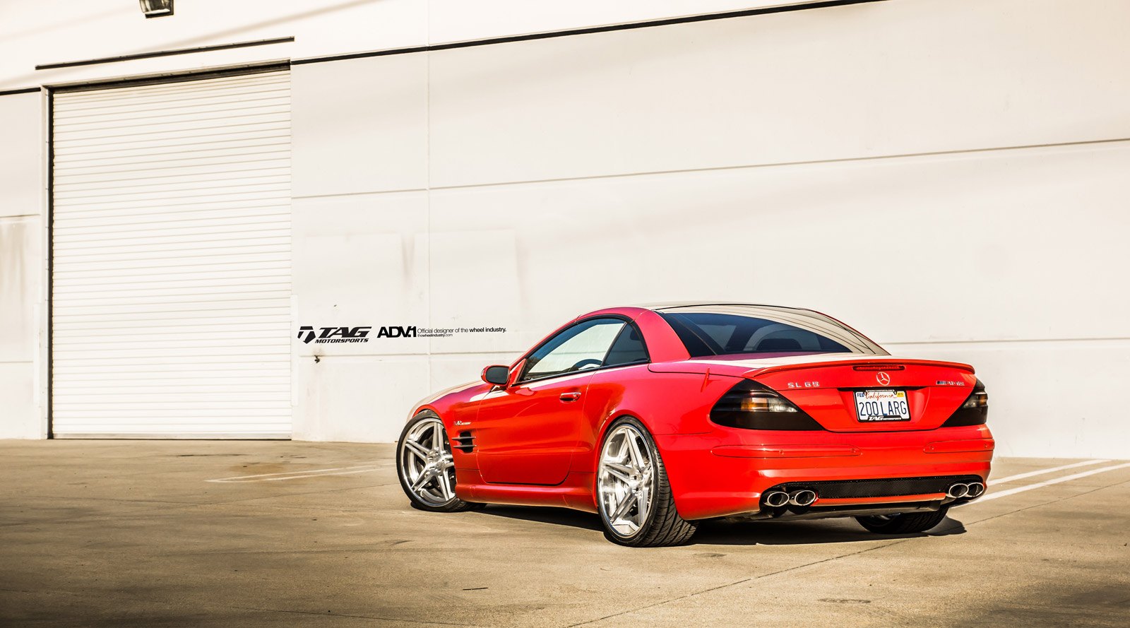 Red Smoke Taillights on Custom Mercedes SL Class - Photo by ADV.1