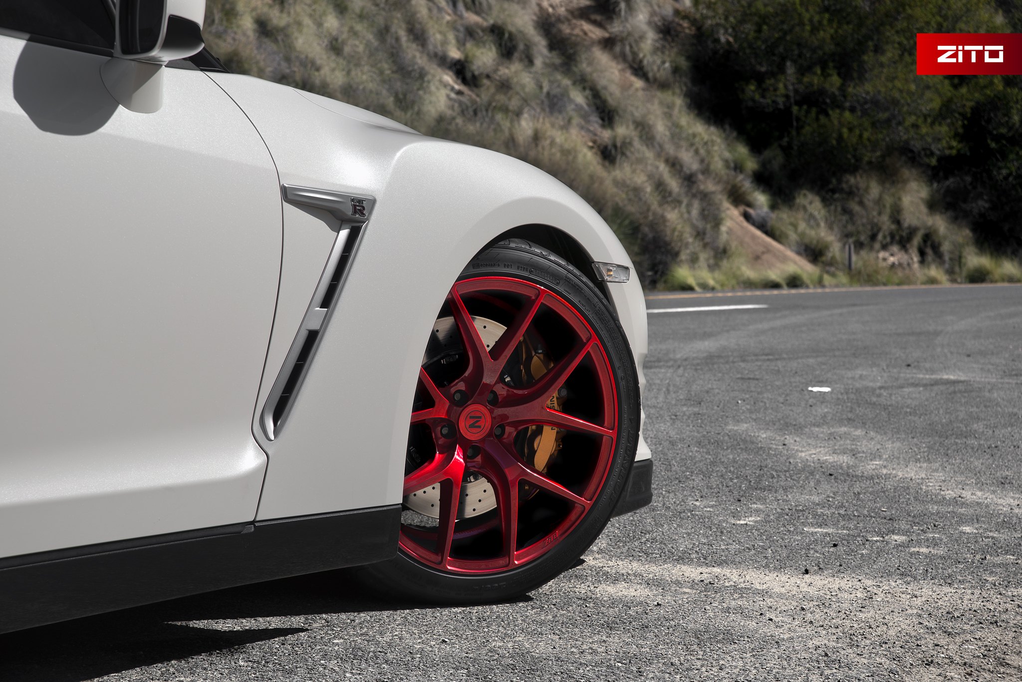 Gloss Red Zito Rims on White Nissan GT-R - Photo by Zito Wheels