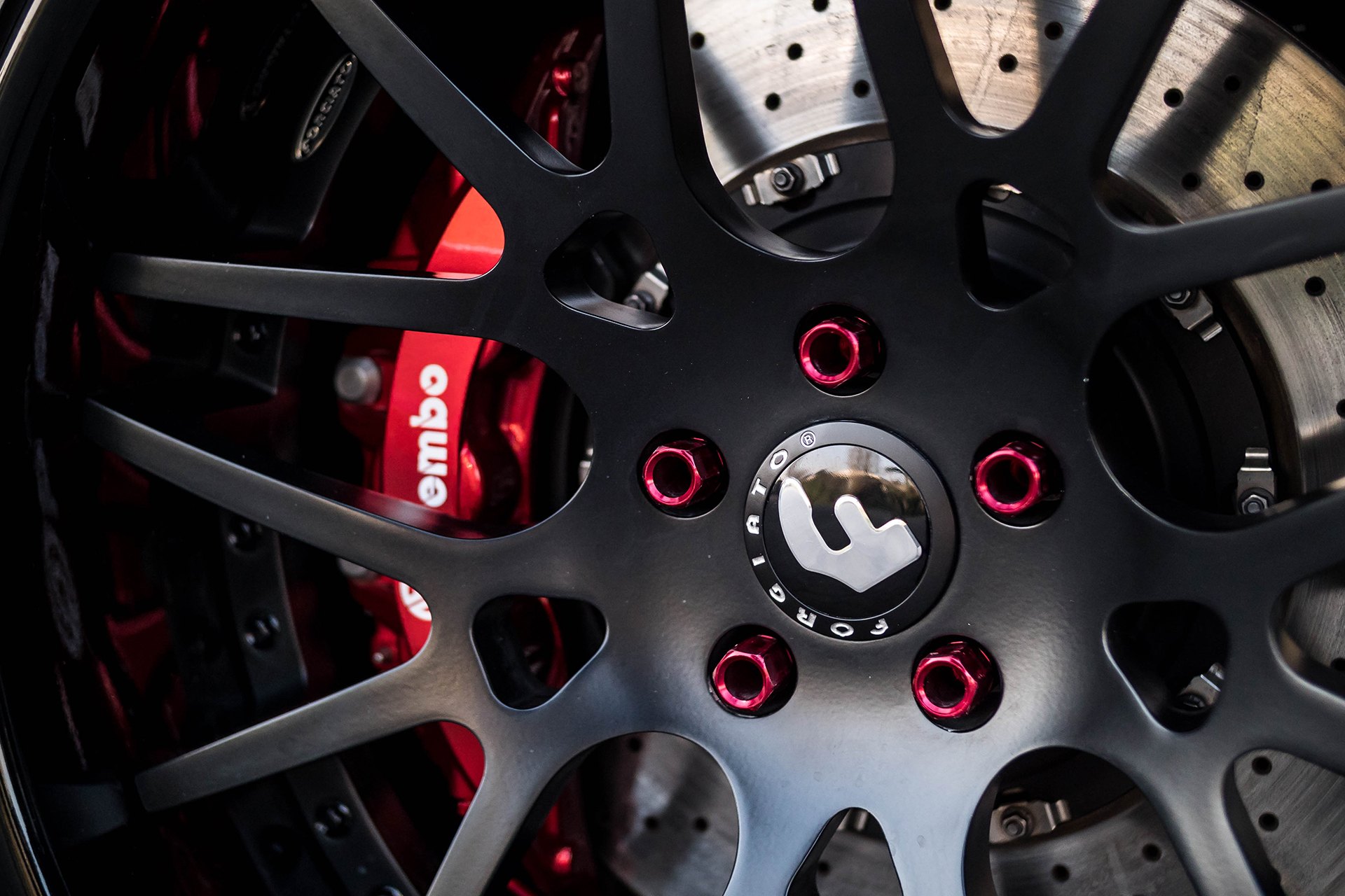 Forgiato Wheels on Custom Painted Nissan GT-R - Photo by Forgiato