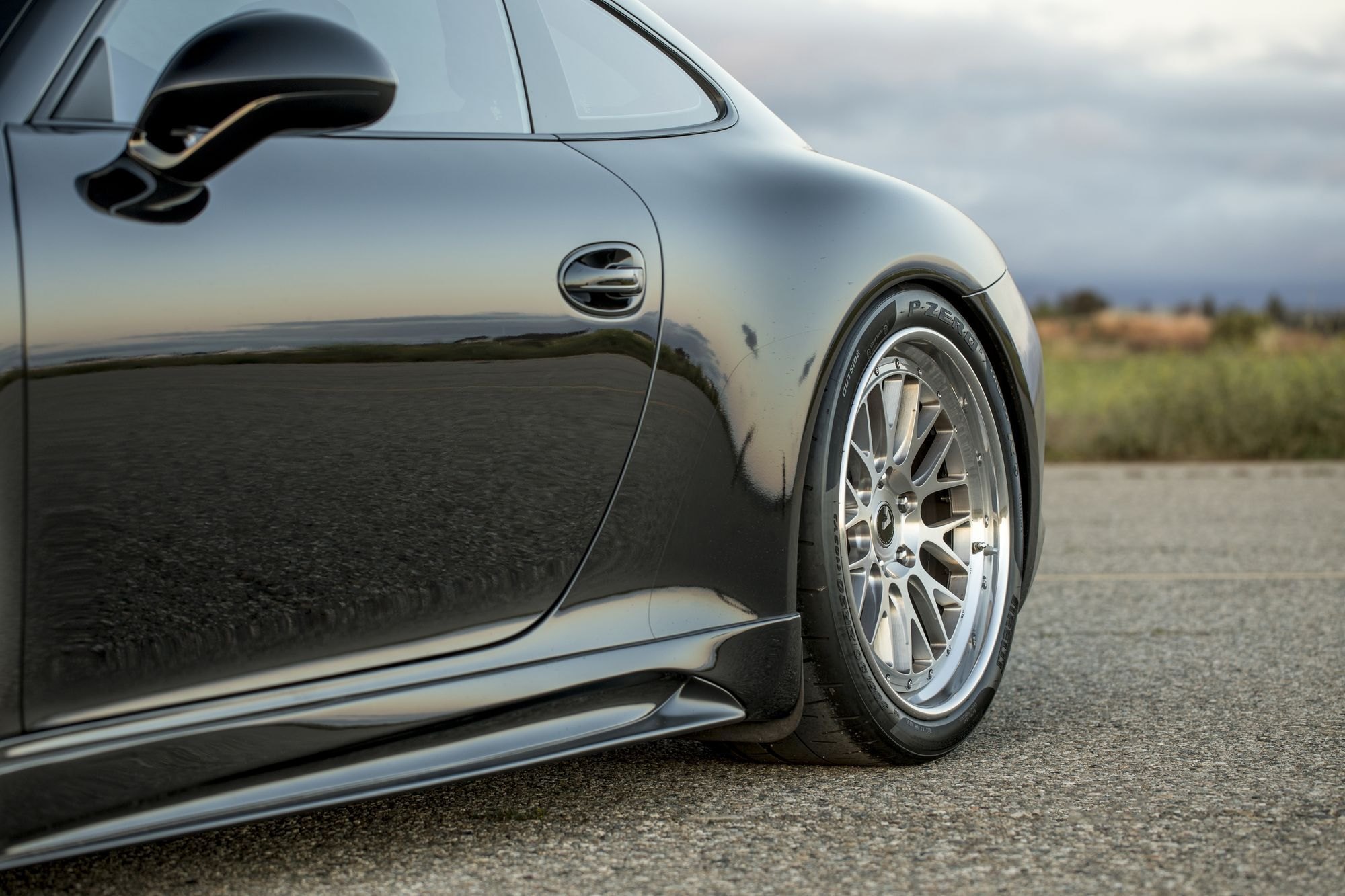 Pirelli P Zero Tires on Black Porsche 911 - Photo by Vorstiner