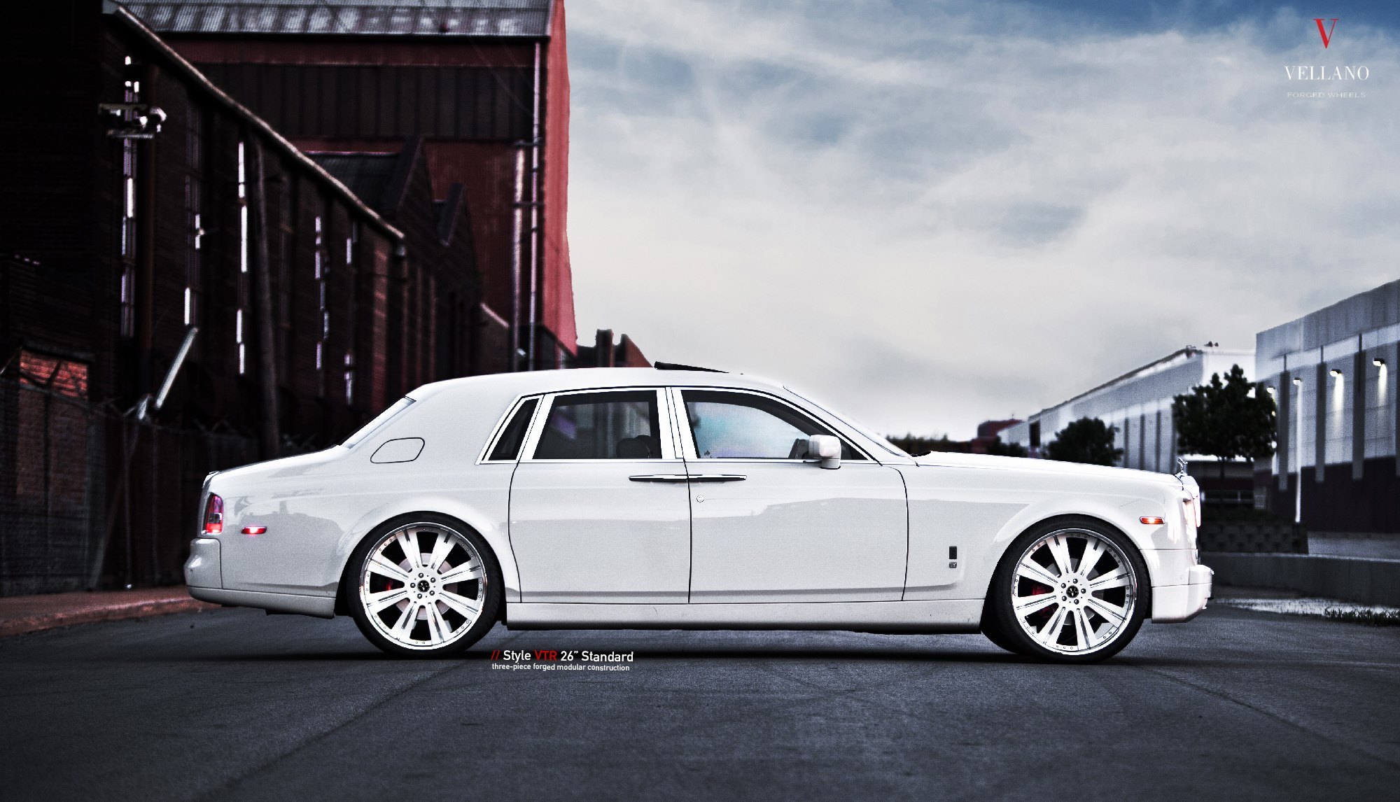 Custom White Rolls Royce Phantom Side Skirts - Photo by Vellano