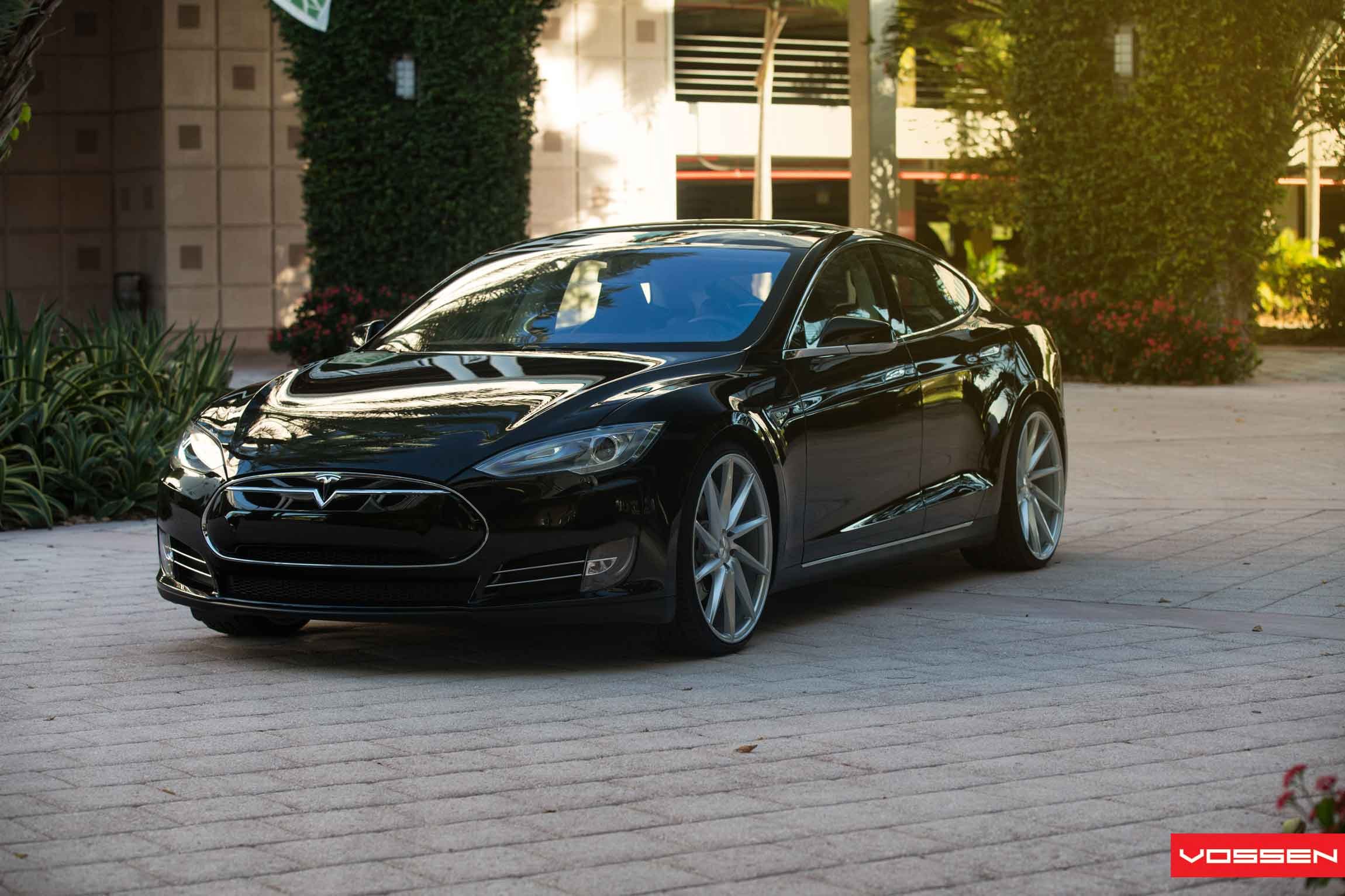 Black Tesla Model S Aftermarket Front Bumper - Photo by Vossen
