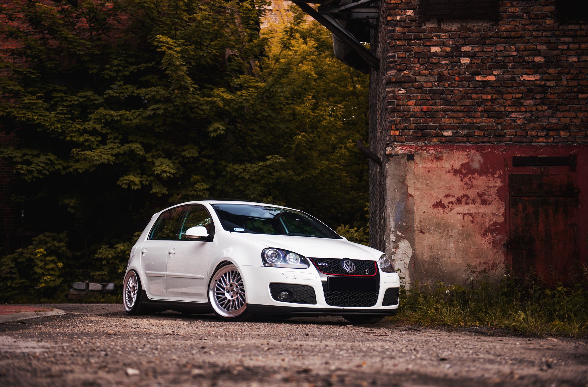 Front Bumper with Fog Lights on White VW Golf - Photo by JR Wheels
